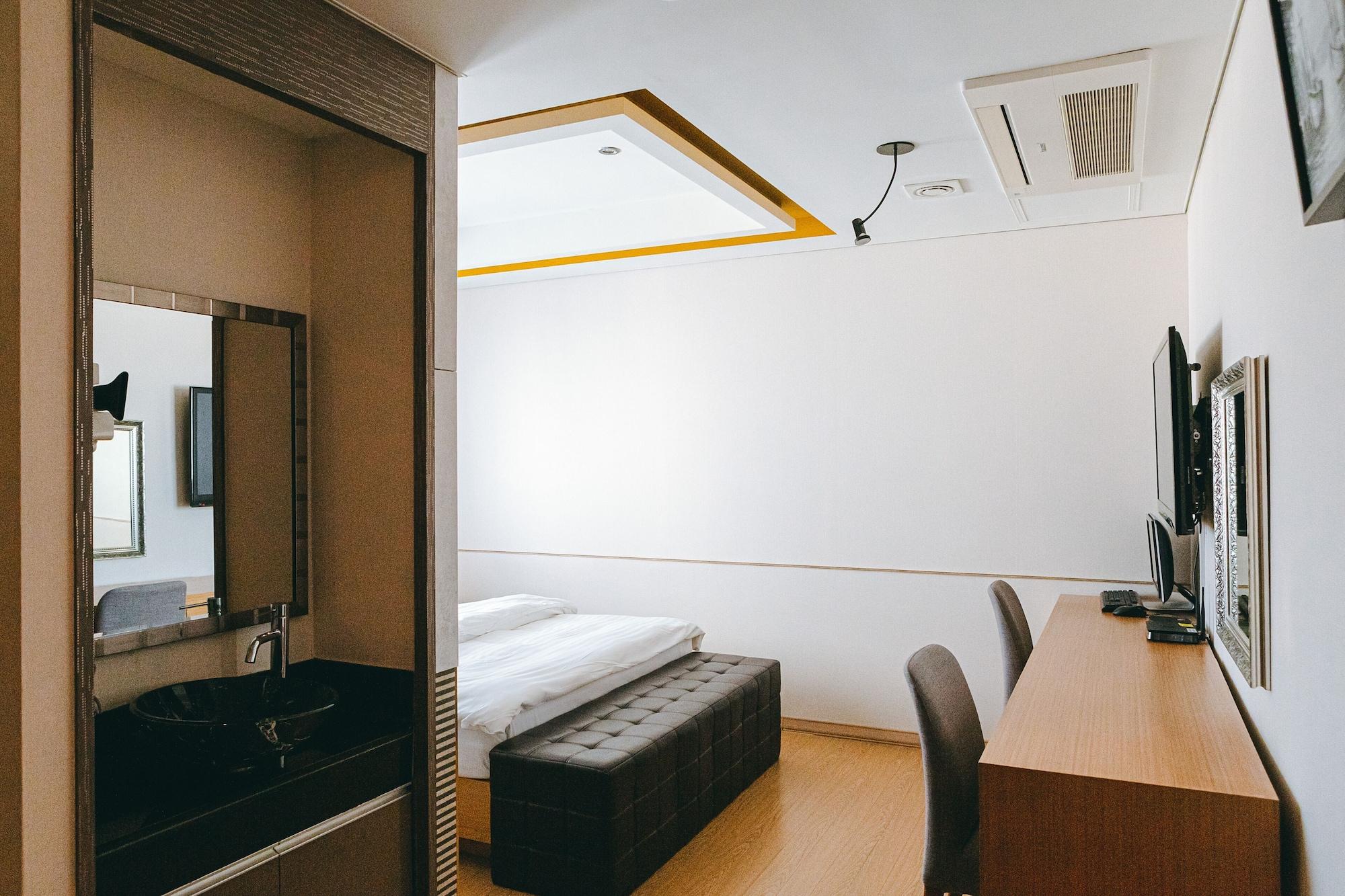 Gallery Tourist Hotel Tchongjong Exteriér fotografie