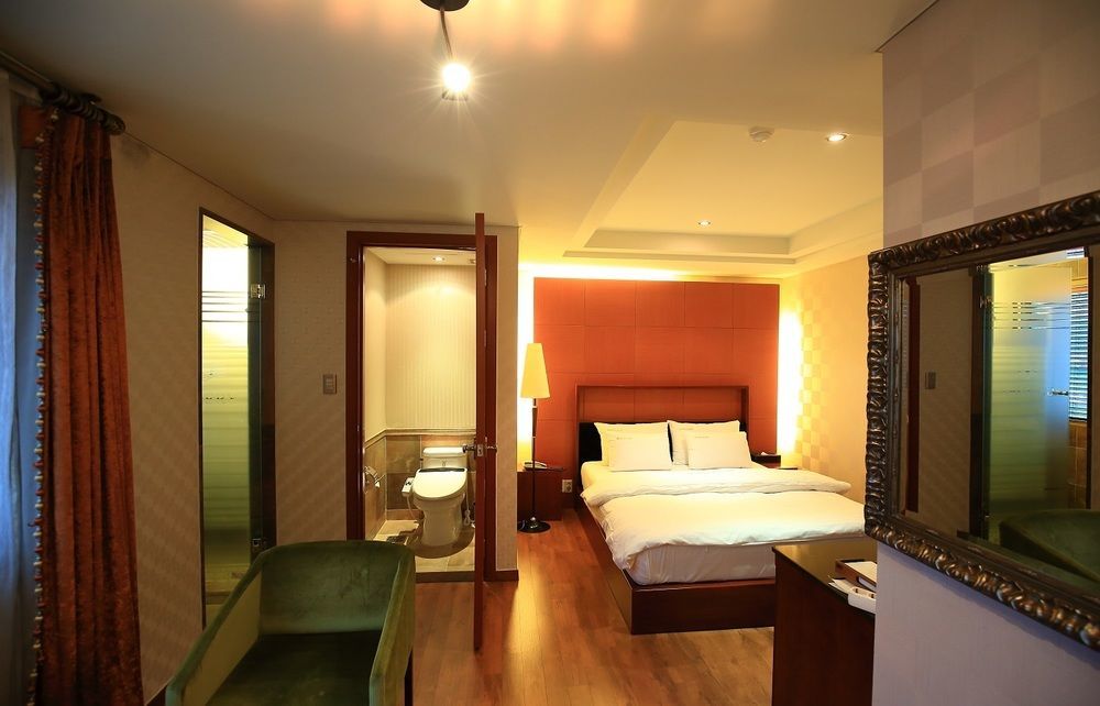 Gallery Tourist Hotel Tchongjong Exteriér fotografie