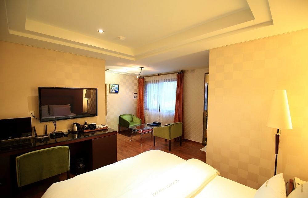 Gallery Tourist Hotel Tchongjong Exteriér fotografie