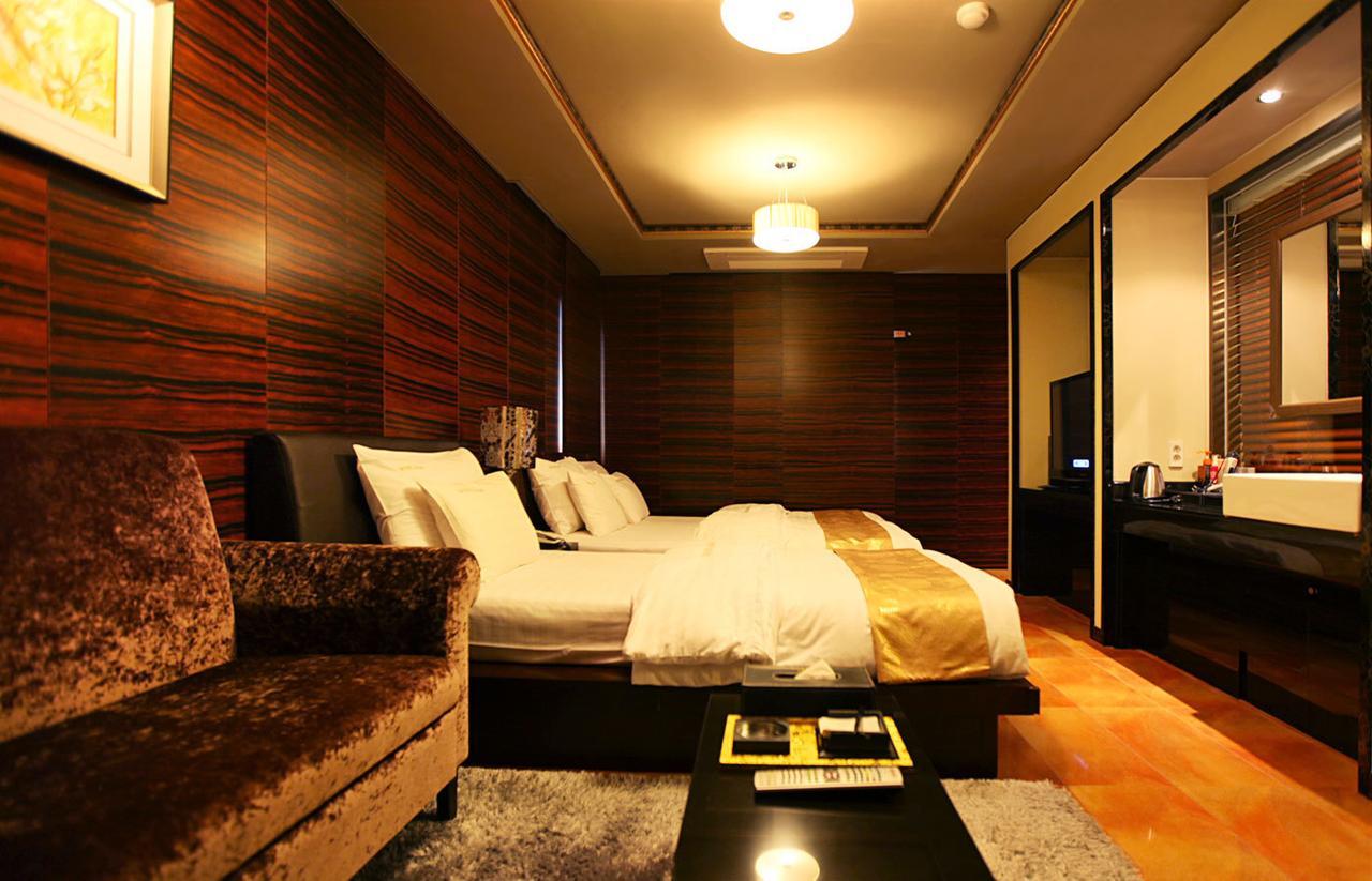 Gallery Tourist Hotel Tchongjong Exteriér fotografie