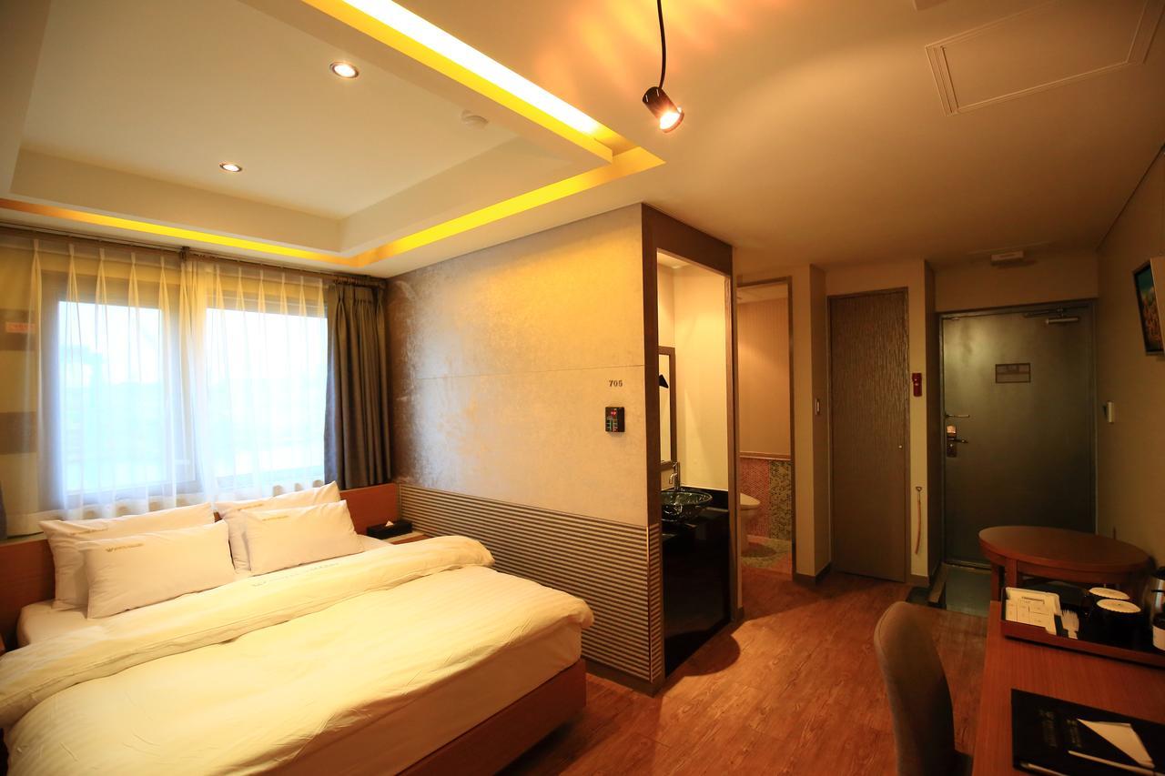 Gallery Tourist Hotel Tchongjong Exteriér fotografie